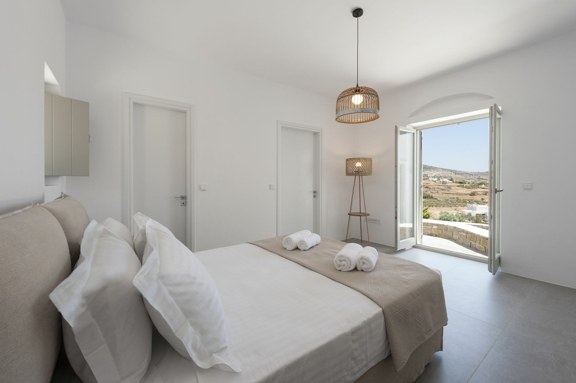 Niriides Luxury Villas Alikí Esterno foto