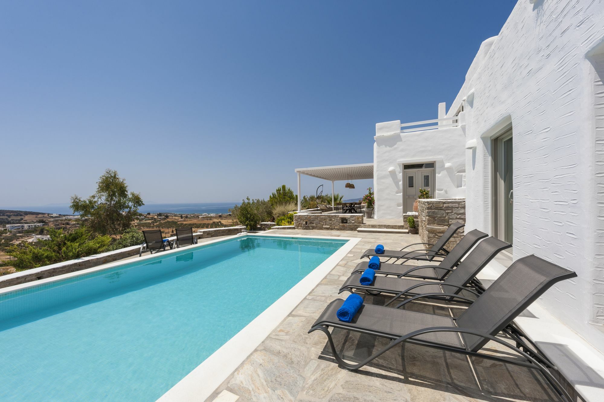 Niriides Luxury Villas Alikí Esterno foto